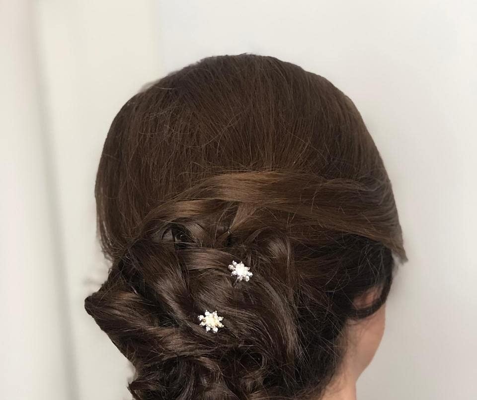 Penteado com rabo de cavalo despojado