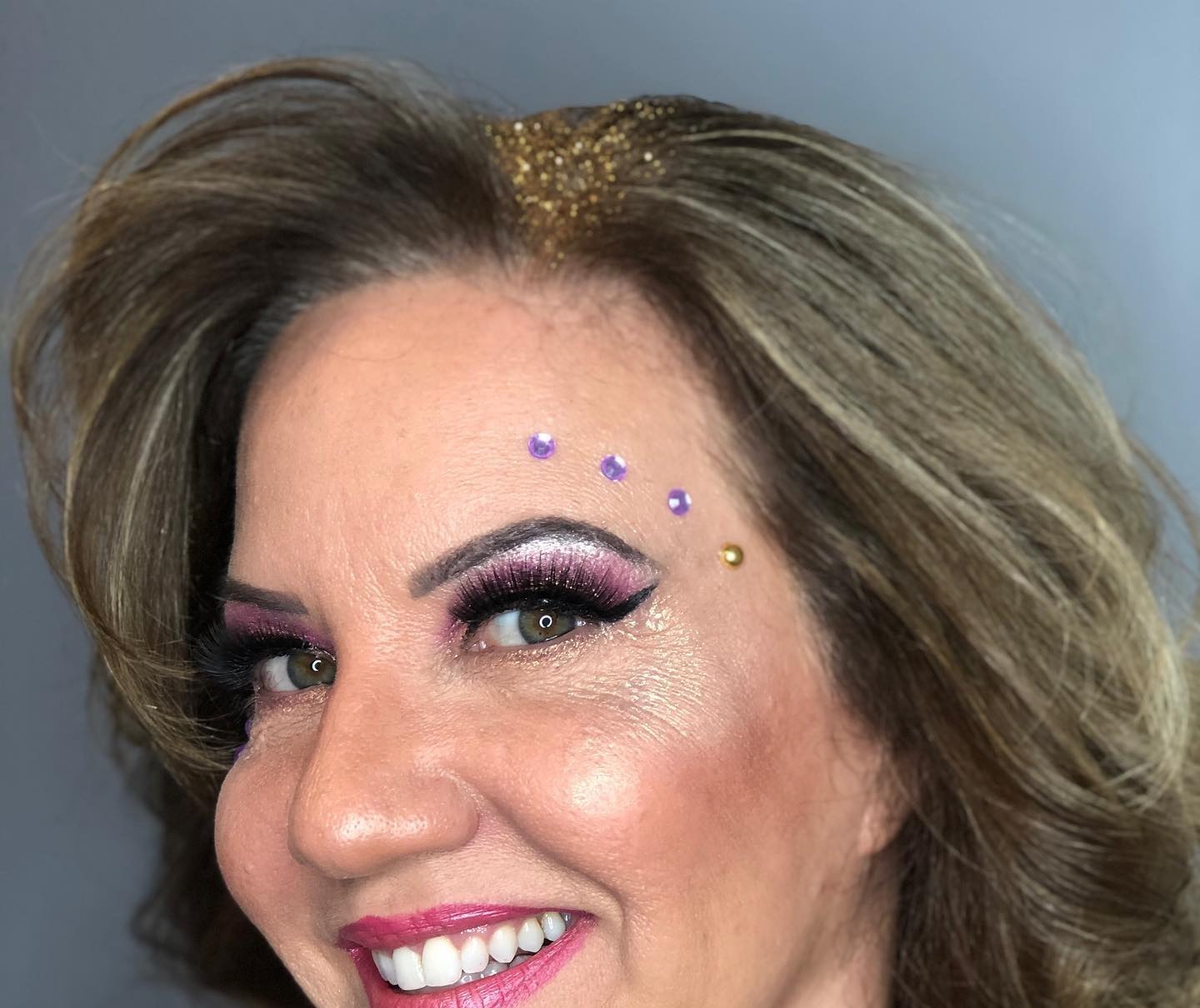 Maquiagem artística para festa