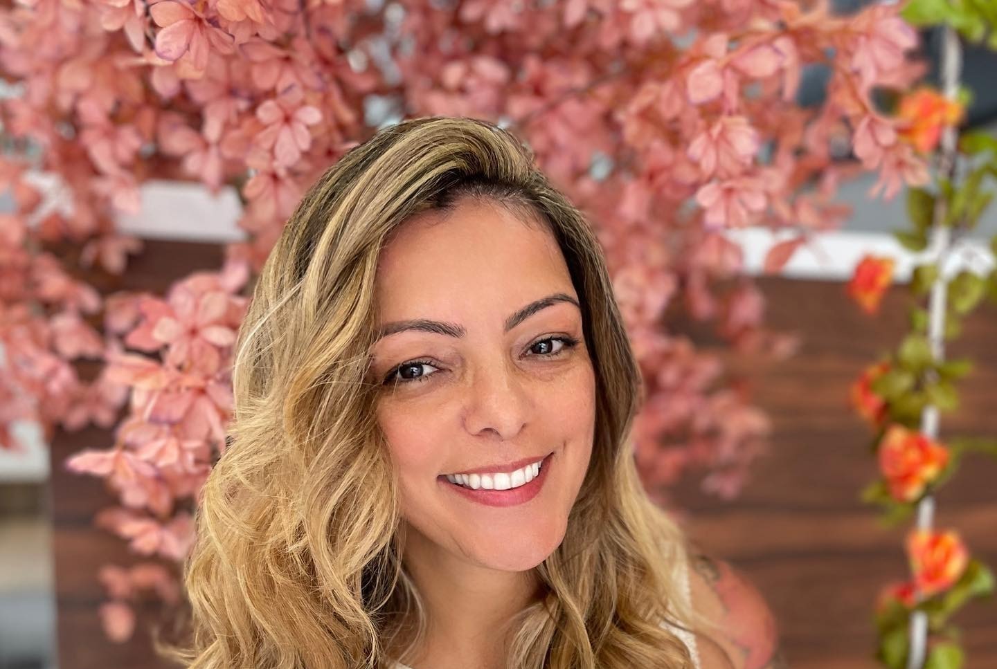 Balayage loiro em cabelo longo